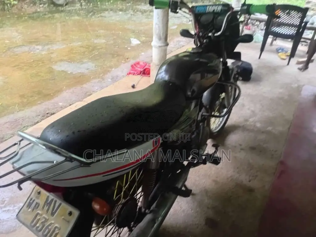 Bajaj CT 100 2006 motorcycle (Used)