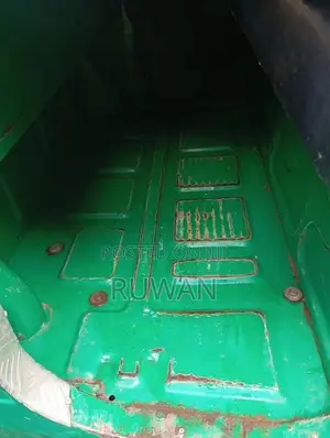Bajaj RE 205 2016 Three Wheel (Used)