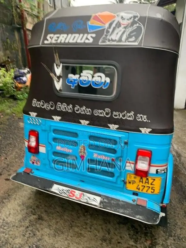 Bajaj 4 stroke 2015 Three Wheel (Used)