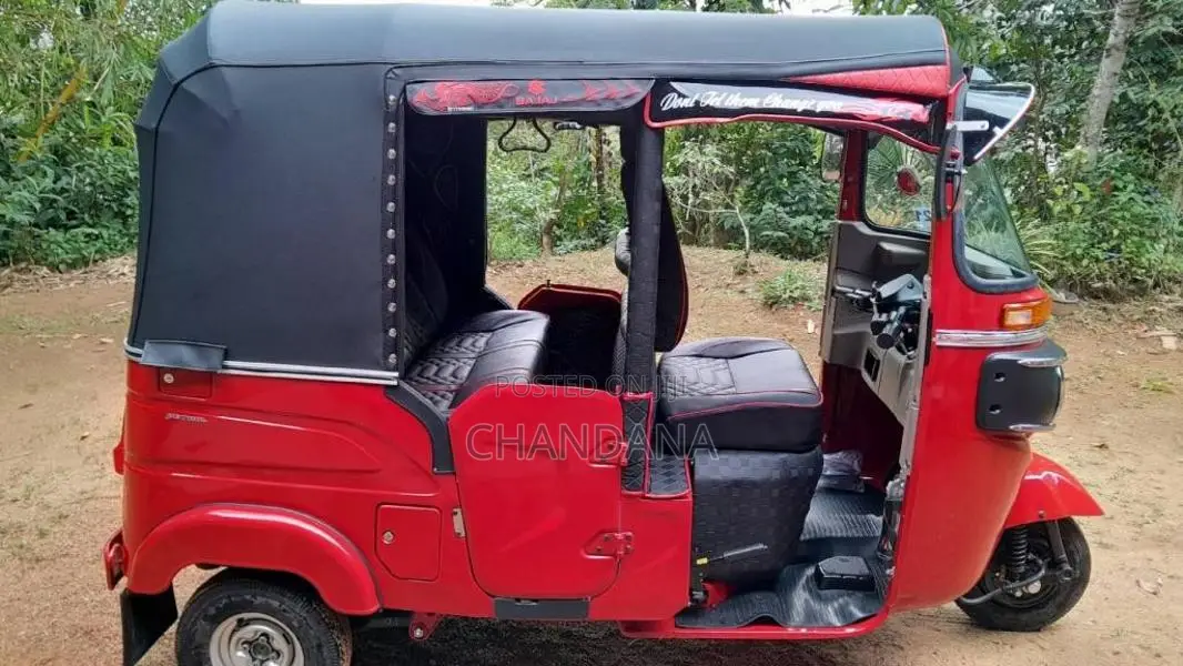 Bajaj RE 2026 Three Wheel (Used)