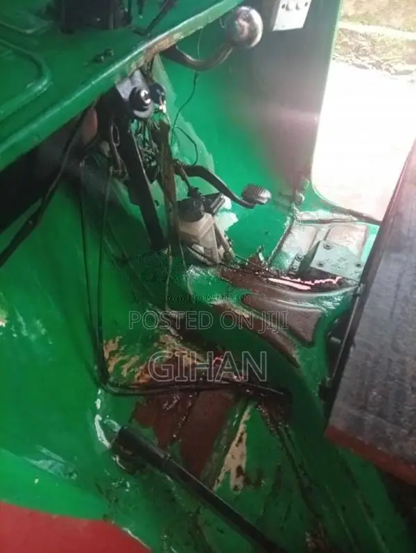 Bajaj RE 2 Stroke 2003 Three Wheel (Used)