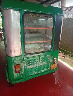 Bajaj RE 2 Stroke 2003 Three Wheel (Used)