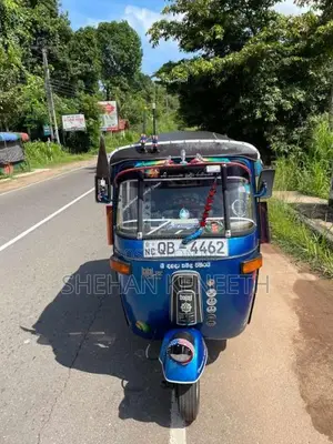 Bajaj RE 2 Stroke 2005 Three Wheel (Used)