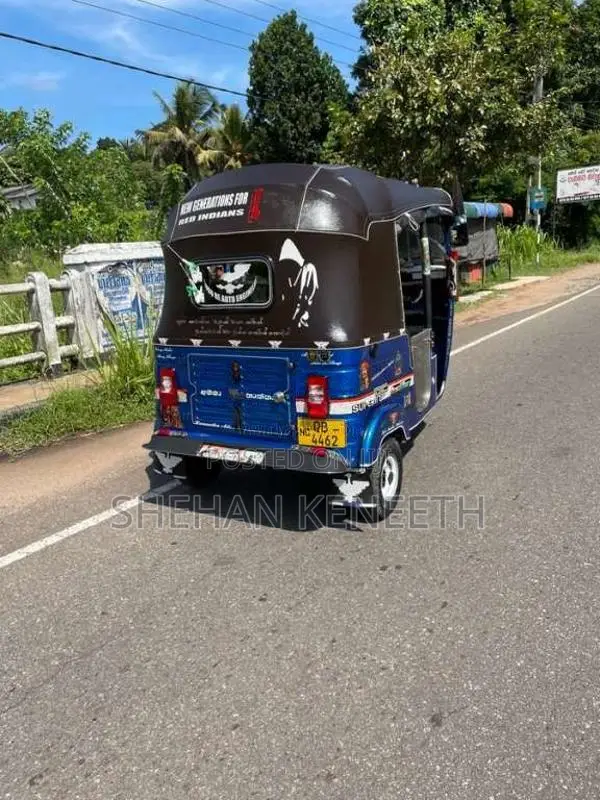 Bajaj RE 2 Stroke 2005 Three Wheel (Used)