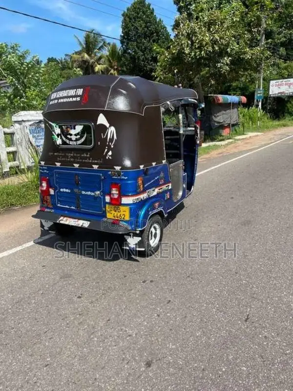Bajaj RE 2 Stroke 2005 Three Wheel (Used)