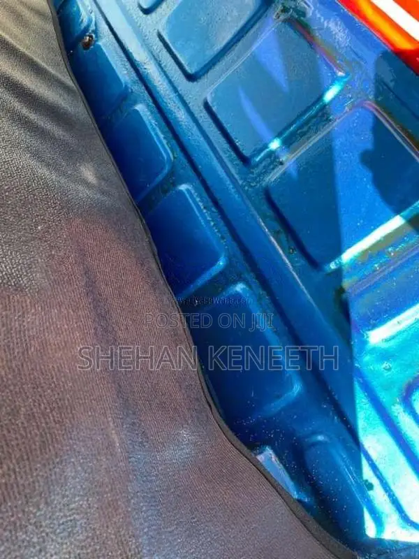 Bajaj RE 2 Stroke 2005 Three Wheel (Used)