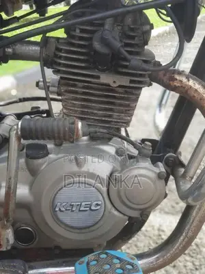 Bajaj Caliber 2004 Motorbike (Used)