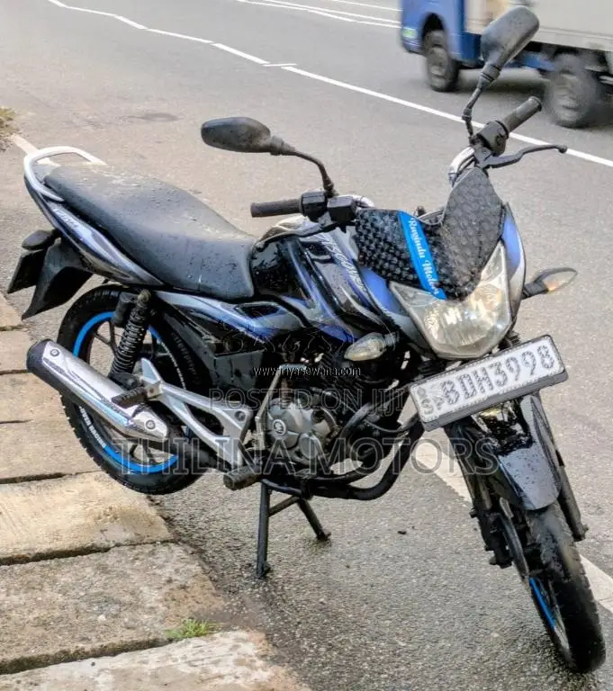 Bajaj Discover 125 2015 Motorbike (Used)