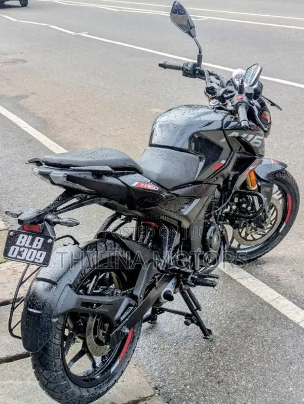 Bajaj Pulsar N160 2025 Motorbike (Used)