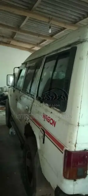 Mitsubishi Mk1 1985 SUV (Used)