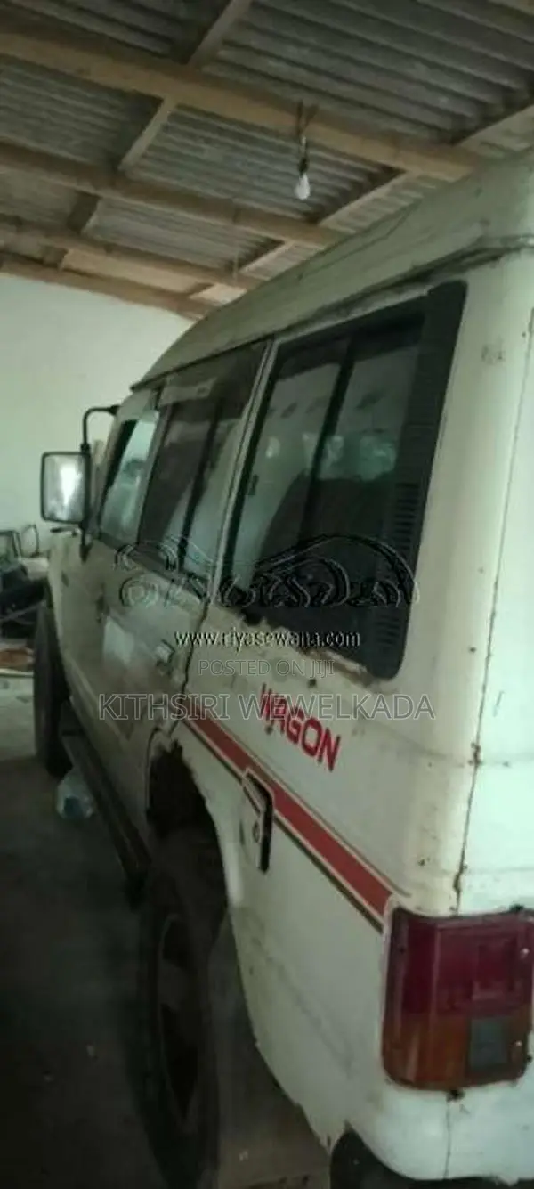 Mitsubishi Mk1 1985 SUV (Used)