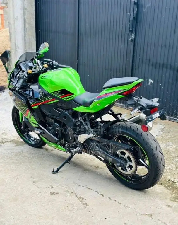 Kawasaki Ninja ZX25R KRT 2024 Motorbike Brand New