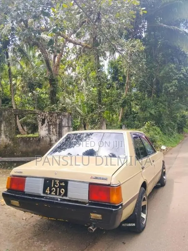 Mitsubishi Lancer Box 1983 Car (Used)
