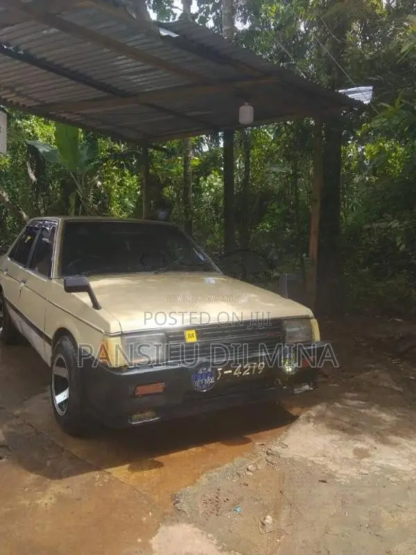 Mitsubishi Lancer Box 1983 Car (Used)
