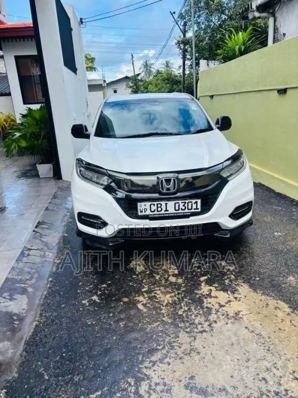 Honda Vezel RS 2019 SUV (Used)
