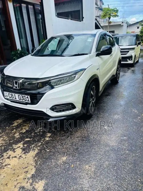 Honda Vezel RS 2019 SUV (Used)