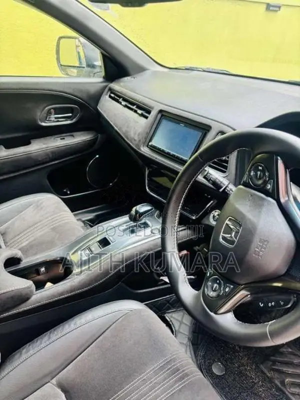 Honda Vezel RS 2019 SUV (Used)