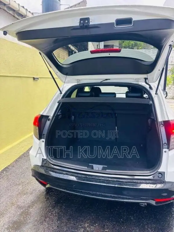 Honda Vezel RS 2019 SUV (Used)