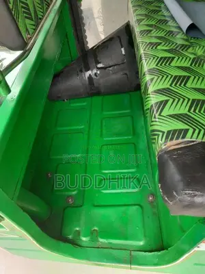 Bajaj RE 205 2014 Three Wheel (Used)
