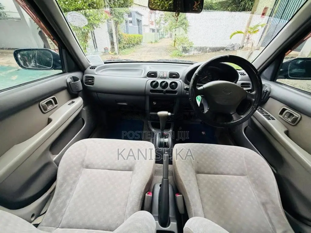 Nissan March K11 2001 Car (Used)