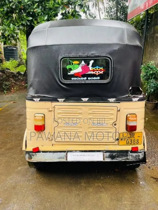 Bajaj 2 Stork 2004 Three Wheel (Used)