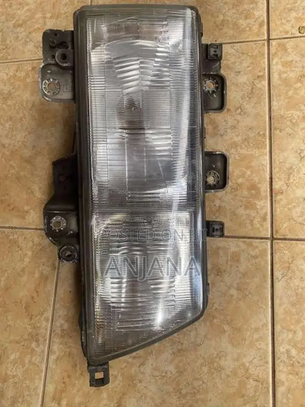 ISUZU ELF lorry Original Japan 🇯🇵head light ( Right side ) for Lorry