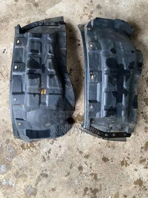 Original Japan Isuzu Elf Front Inner Fender Liners (මඩ කවර) (Left & Ri