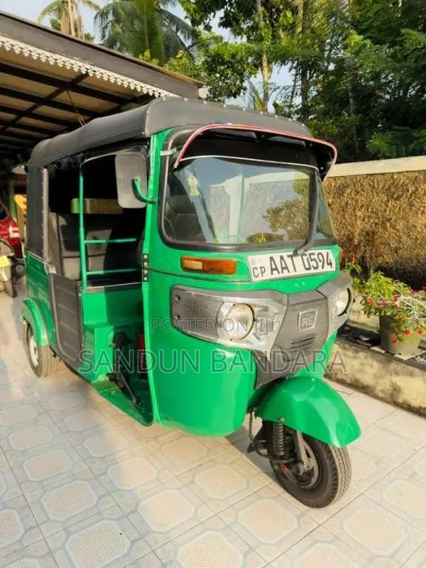 Bajaj RE 2014 Three Wheel (Used)