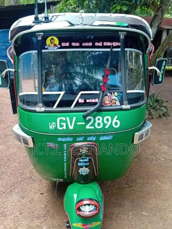 Bajaj 2 Stroke 2003 Three Wheel (Used)
