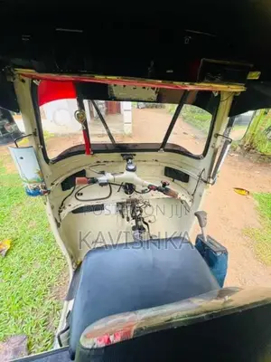 Bajaj RE 2 Stroke 2001 Three Wheel (Used)