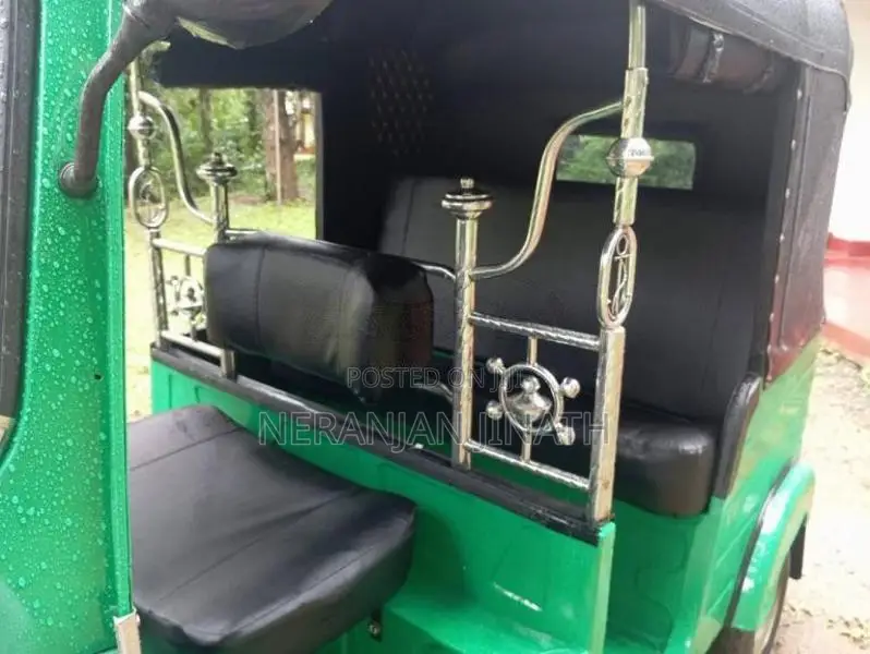 Bajaj RE 4 Stroke 2009 Three Wheel (Used)