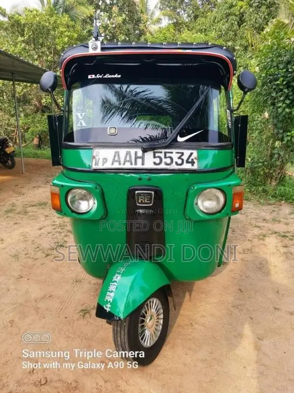Bajaj RE 205 2013 Three Wheel (Used)
