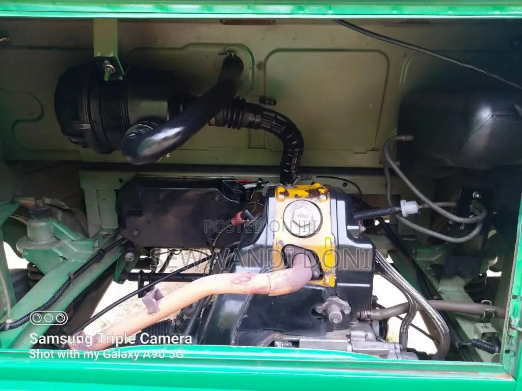 Bajaj RE 205 2013 Three Wheel (Used)
