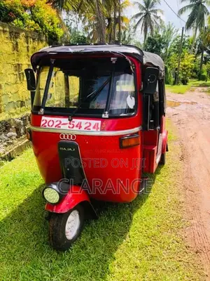 Bajaj 2 Stroke 1999 Three Wheel (Used)