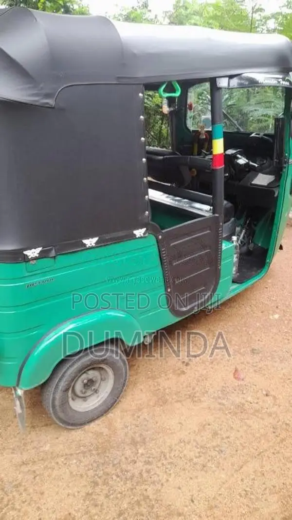 Bajaj 4 stroke 2018 Three Wheel (Used)