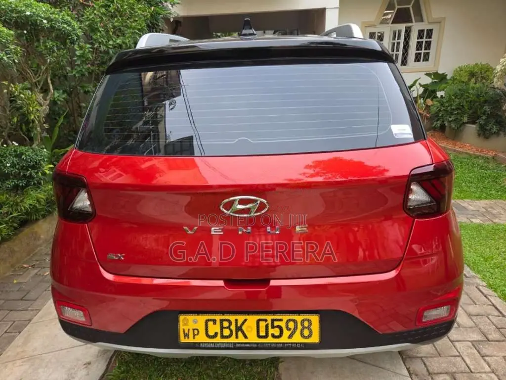Hyundai Venue 2019 SUV (Used)