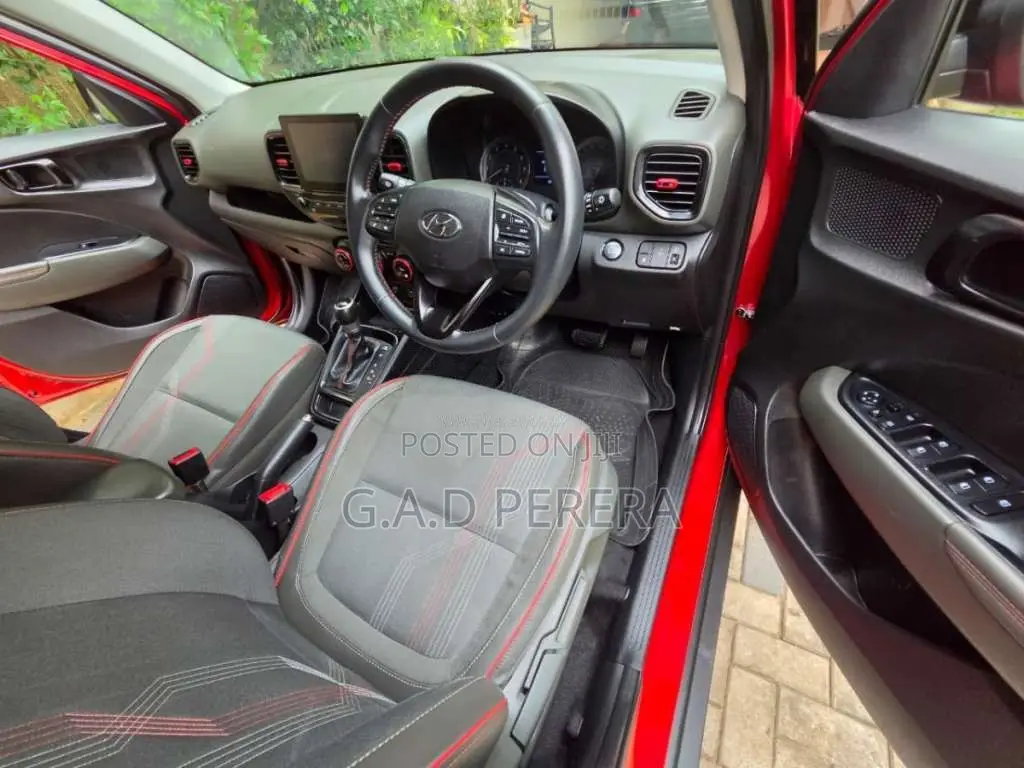 Hyundai Venue 2019 SUV (Used)