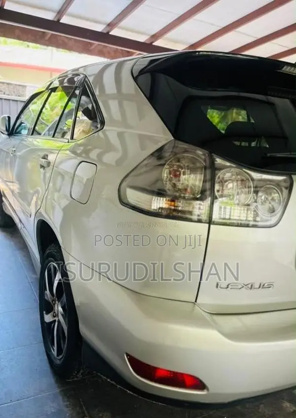 Toyota Lexus 2006 SUV (Used)
