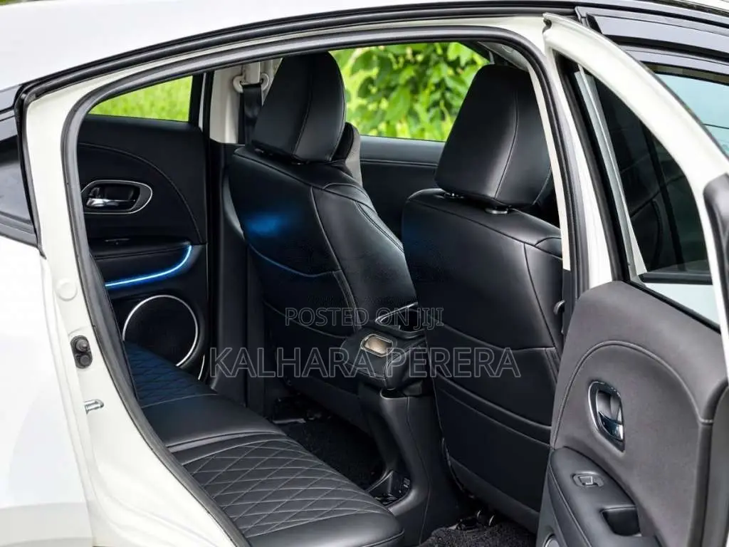 Honda Vezel 2016 SUV (Used)