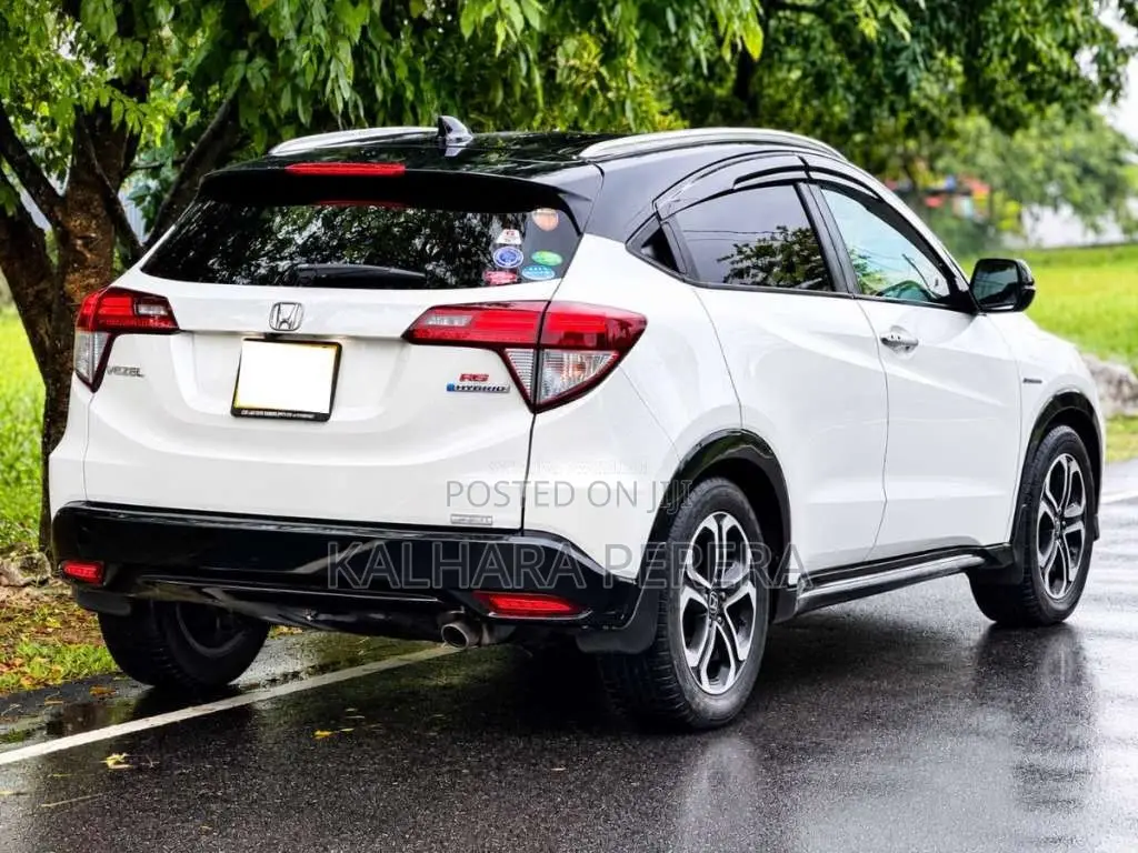 Honda Vezel 2016 SUV (Used)