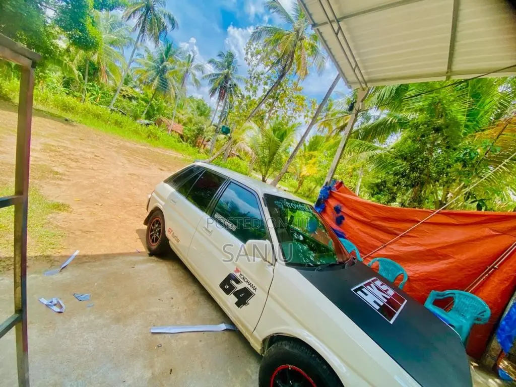 Toyota Corolla 2 1991 Car (Used)