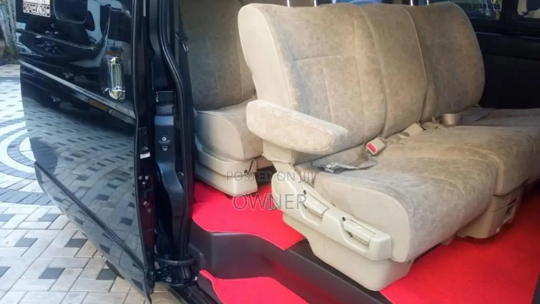 Toyota KDH TRH DARK PRIME SUPER GL 2016 Van (Used)