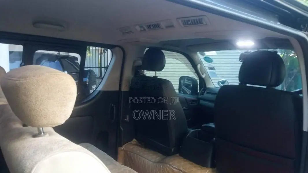 Toyota KDH TRH DARK PRIME SUPER GL 2016 Van (Used)