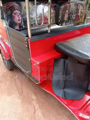Bajaj RE 2 Stroke 2004 Three Wheel (Used)