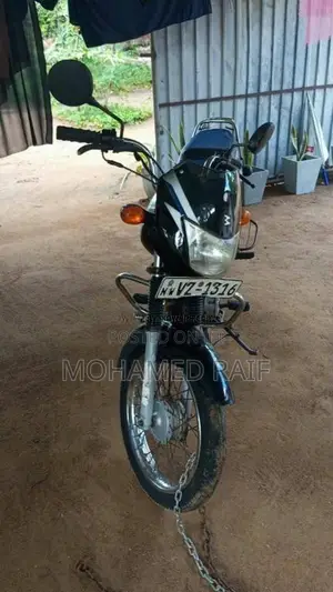 Bajaj CT-100 2011 Motorbike (Used)