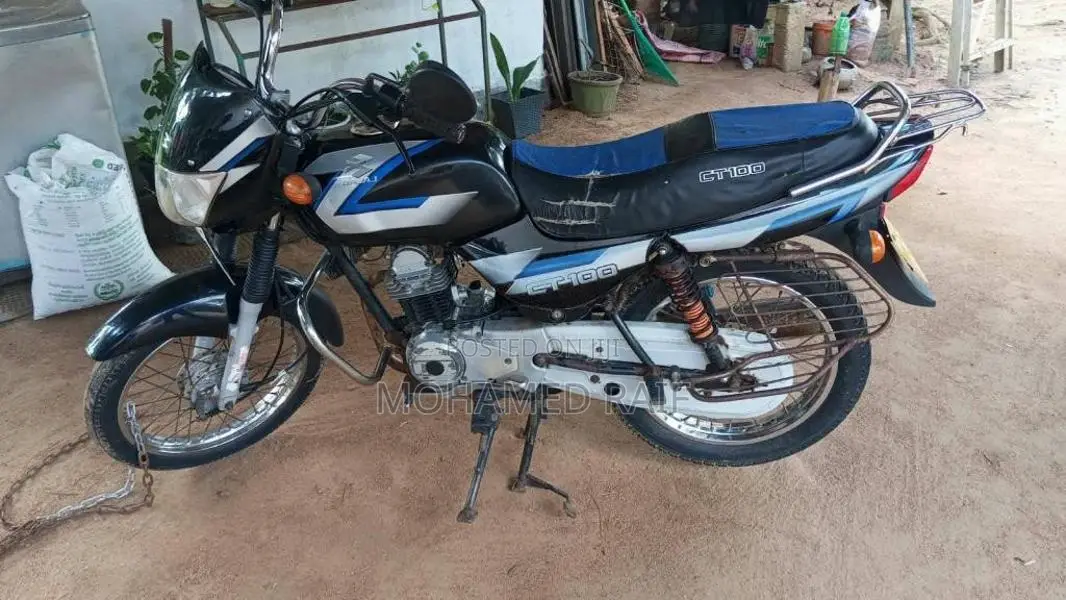 Bajaj CT-100 2011 Motorbike (Used)
