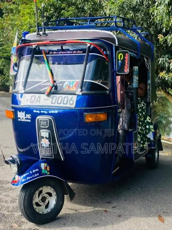 Bajaj RE 2 Stroke 2005 Three Wheel (Used)