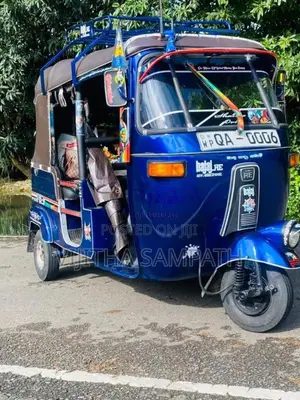 Bajaj RE 2 Stroke 2005 Three Wheel (Used)