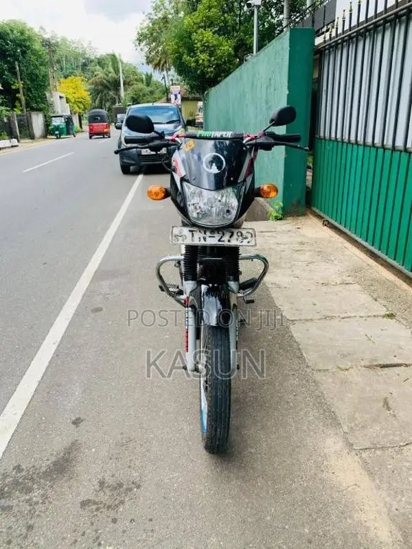 Bajaj CT-100 2008 Motorbike (Used)