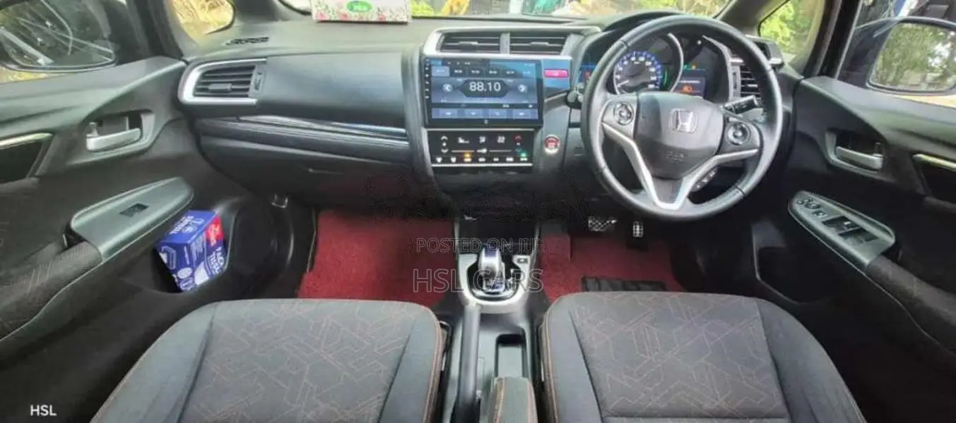 Honda Fit GP5 S 2014 SUV (Used)